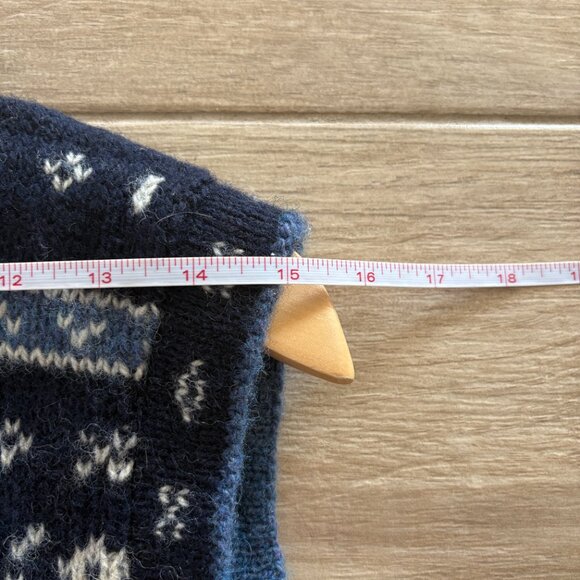 Vintage L.L. Bean Wool Vest Women's Medium Blue Fair Isle Cottagecore Winter USA - Picture 8 of 8